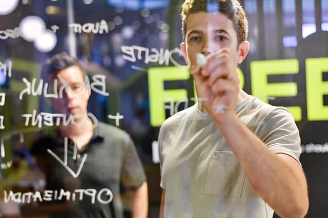 מהי מוניטיזציה?